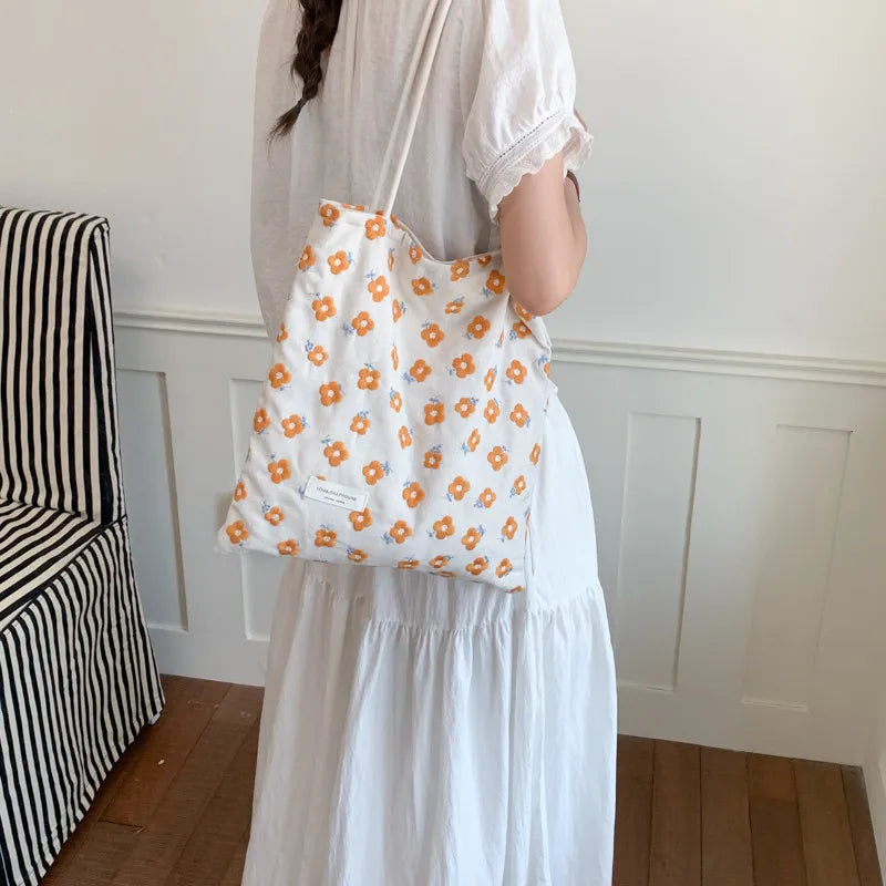 Vintage Literary Hollowed Out Embroidery Floral Shoulder Bag Dot Canvas Tote Bag Women Fashion Casual Commuter Portable Bag